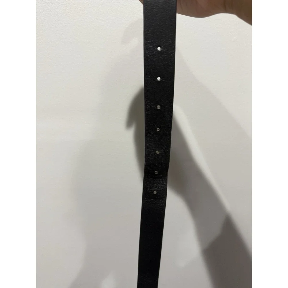 OBEY UNISEX LEATHER WAIST BELT COLOR BLACK AND SILVER BUCKLE‎ 43